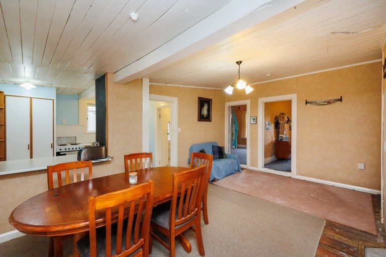 Photo of property in 1 Kereru Street, Mangaweka, 4797