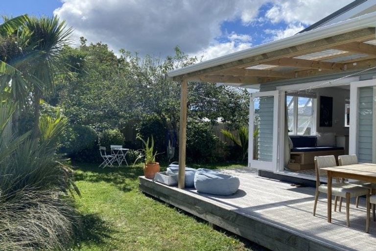 Photo of property in 84 Old Onerahi Road, Onerahi, Whangarei, 0110