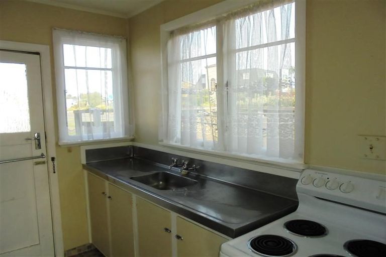 Photo of property in 1/33 Golf Road, Tahunanui, Nelson, 7011