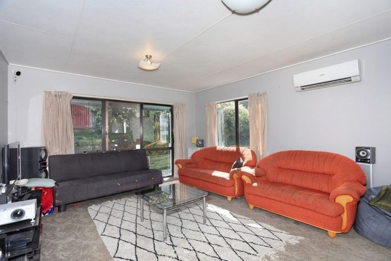 Photo of property in 21a Dahlstrom Grove, Kelvin Grove, Palmerston North, 4414