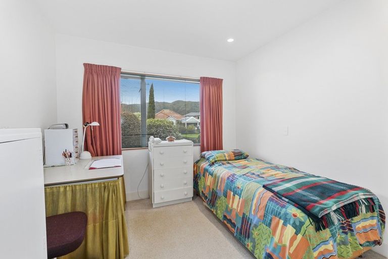 Photo of property in 1/14 Vincent Street, Waterloo, Lower Hutt, 5011