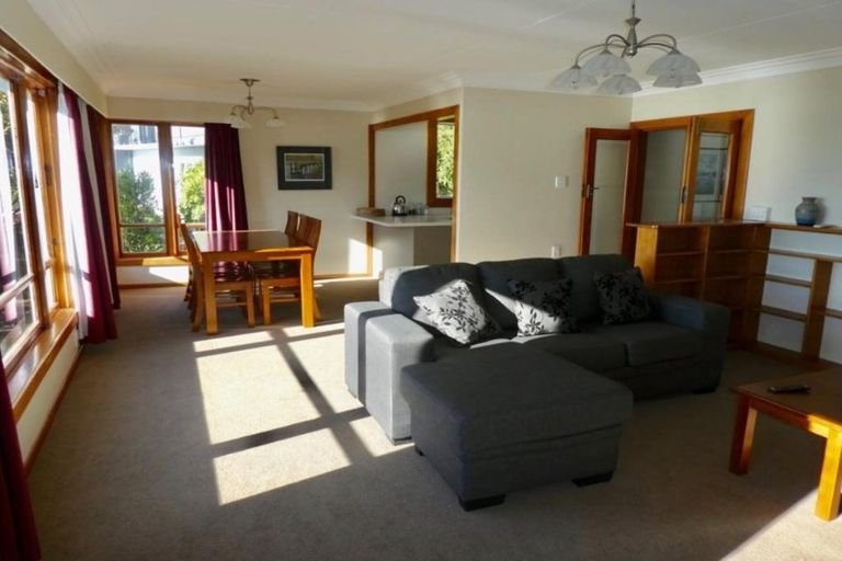 Photo of property in 6 Irvine Road, The Cove, Dunedin, 9077