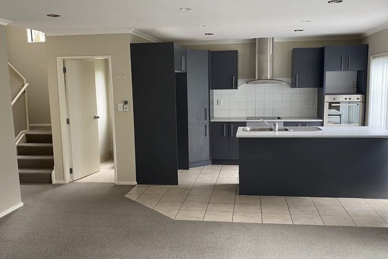 Photo of property in 89 Kirton Drive, Riverstone Terraces, Upper Hutt, 5018