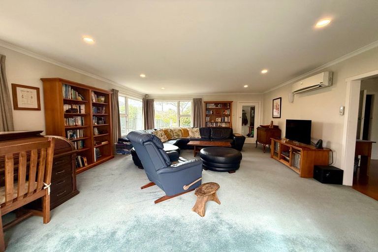 Photo of property in 37 Hudson Street, Bryndwr, Christchurch, 8053