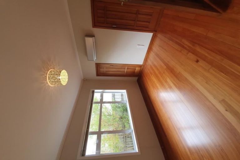 Photo of property in 21 Crispe Road, Clarks Beach, 2122