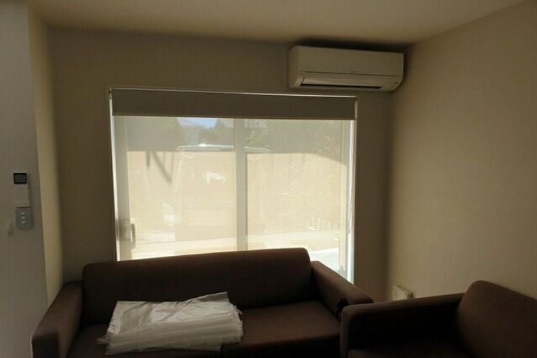 Photo of property in 1 Beldon Place, Pakuranga Heights, Auckland, 2010