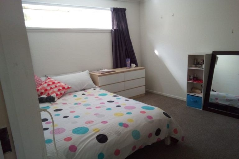 Photo of property in 71 Park Rise, Campbells Bay, Auckland, 0630