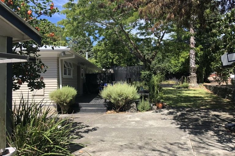 Photo of property in 39 Orion Place, Hillcrest, Auckland, 0627