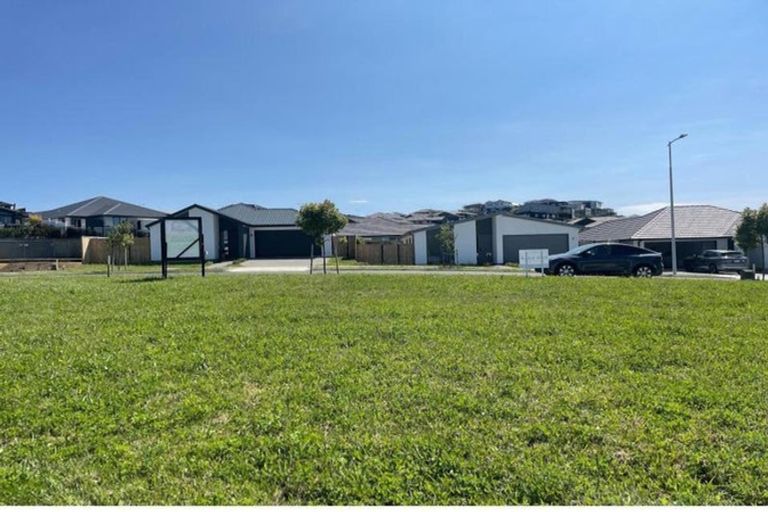 Photo of property in 10 Snapper Crescent, Omokoroa, 3114