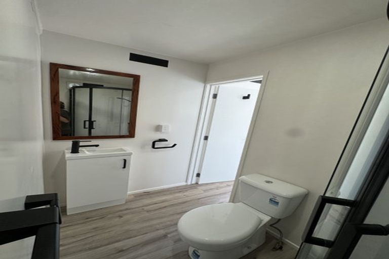 Photo of property in 195 Ngamotu Road, Spotswood, New Plymouth, 4310