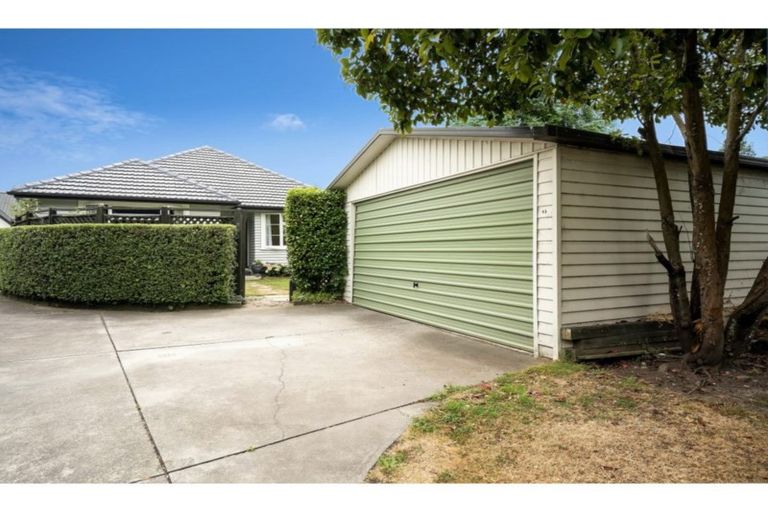 Photo of property in 165 Ashgrove Terrace, Somerfield, Christchurch, 8024