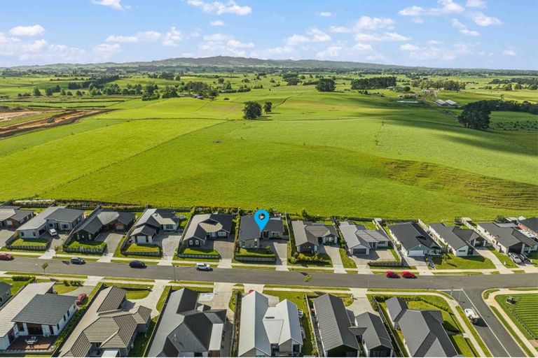 Photo of property in 44 Pinehurst Crescent, Morrinsville, 3300