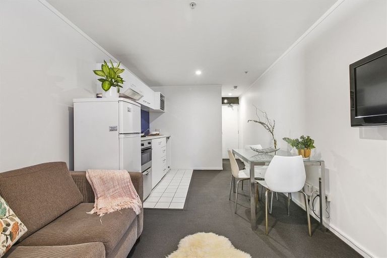 Photo of property in Waldorf Bankside Apartments, 5e/8 Bankside Street, Auckland Central, Auckland, 1010