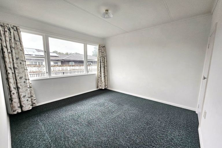 Photo of property in 2/106 Linton Street, West End, Palmerston North, 4410