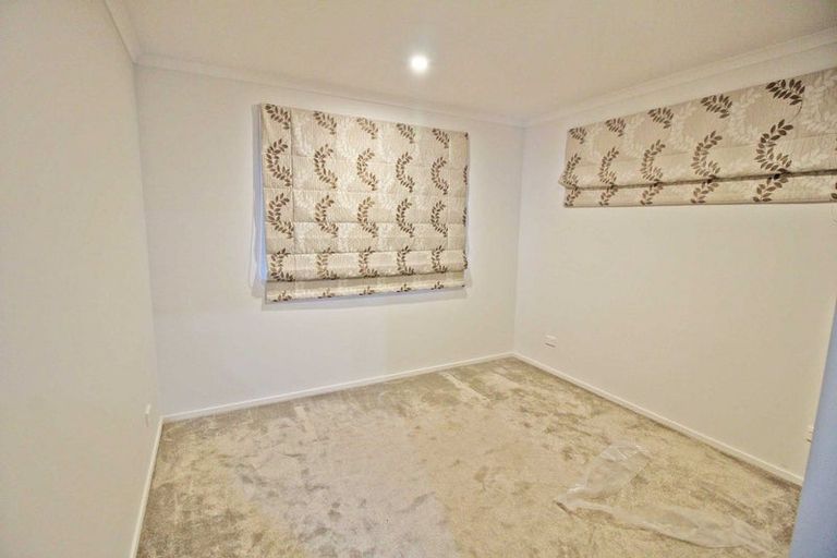 Photo of property in 18 Shrule Place, Huntington, Hamilton, 3210