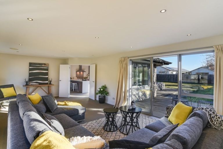 Photo of property in 42 Erskine Street, Lake Hayes, Queenstown, 9304