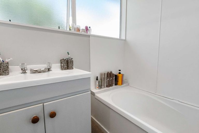 Photo of property in 159b Sunset Road, Mangakakahi, Rotorua, 3015