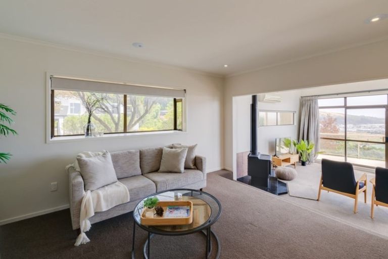 Photo of property in 95 Cannon Hill Crescent, Mount Pleasant, Christchurch, 8081