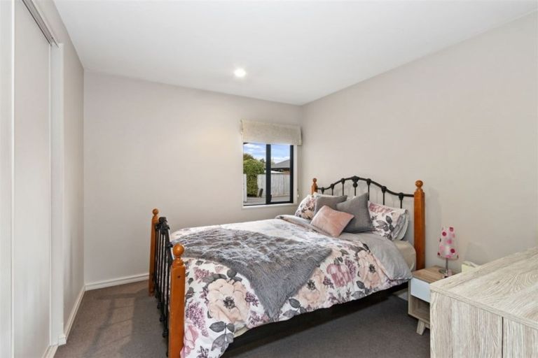 Photo of property in 10 Bernadette Street, Aidanfield, Christchurch, 8025