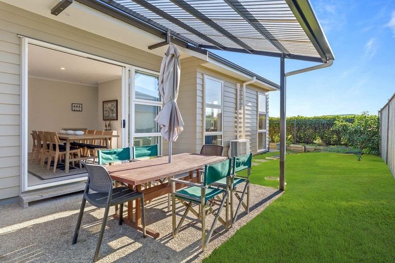 Photo of property in 30 Ara Kakara Avenue, Huapai, Kumeu, 0810