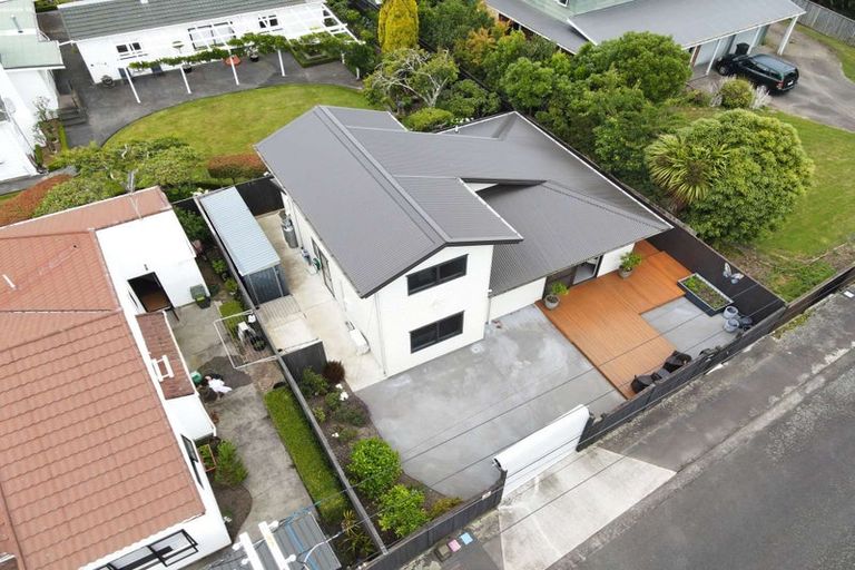 Photo of property in 1 William Street, Marton, 4710