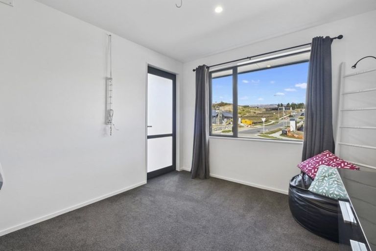 Photo of property in 218 Aubrey Road, Wanaka, 9305