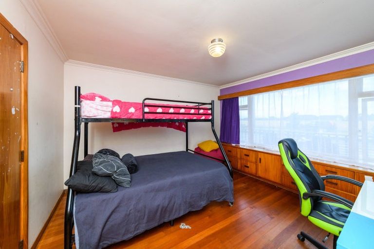 Photo of property in 15 Rangiotu Road, Himatangi, Palmerston North, 4477