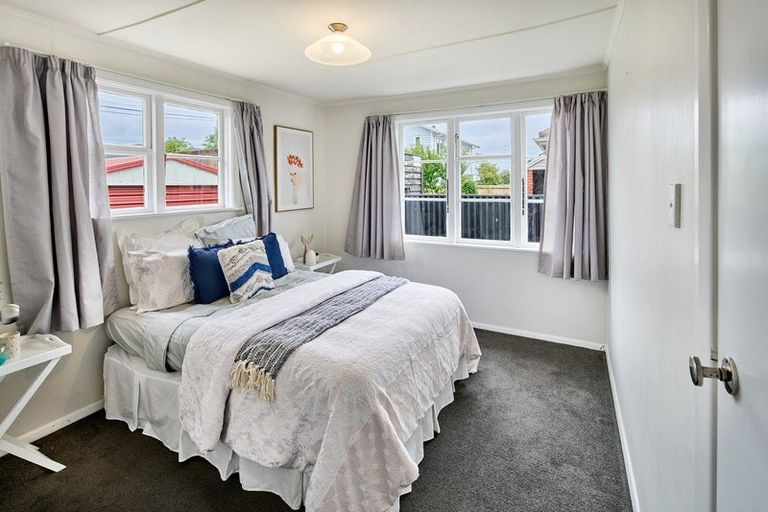 Photo of property in 36 Chapman Crescent, Naenae, Lower Hutt, 5011