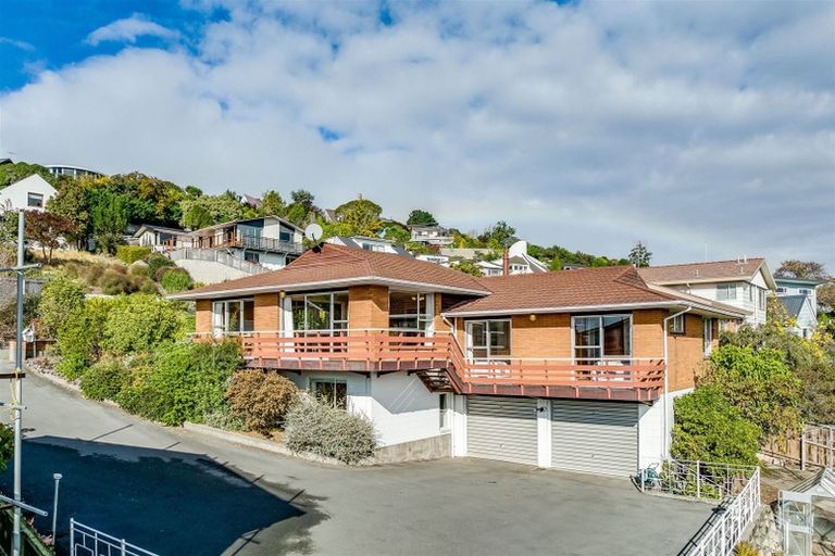 Photo of property in 18 Parklands Drive, Huntsbury, Christchurch, 8022