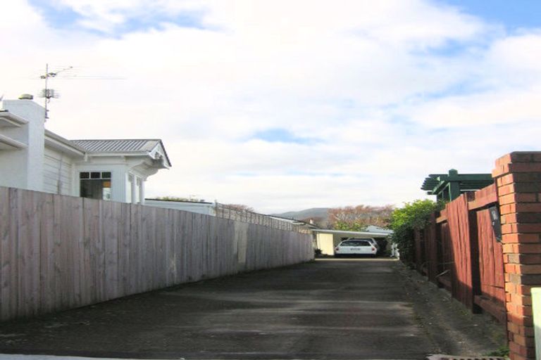 Photo of property in 16a Bellevue Road, Woburn, Lower Hutt, 5010