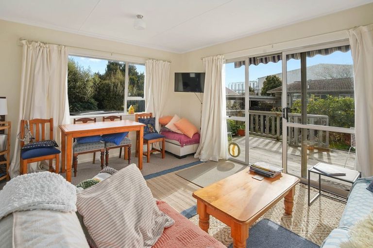 Photo of property in 2/18 Blackwood Street, Wakatu, Nelson, 7011