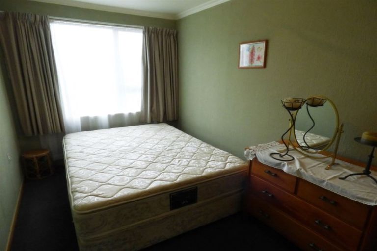 Photo of property in 16 Kamahi Street, Kaka Point, Balclutha, 9271