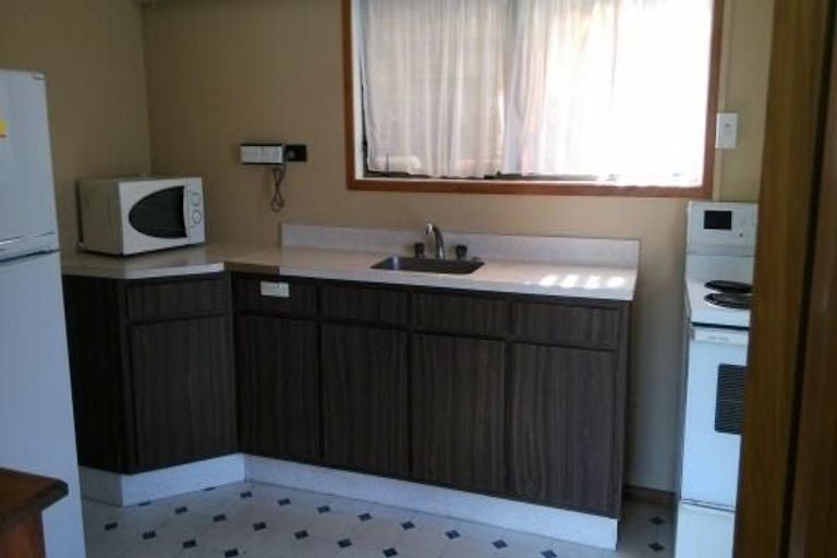 Photo of property in 74 Weatherly Road, Torbay, Auckland, 0630