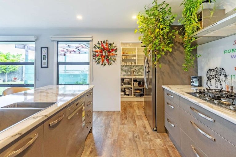 Photo of property in 11 Wakeman Way, Kaiapoi, 7630