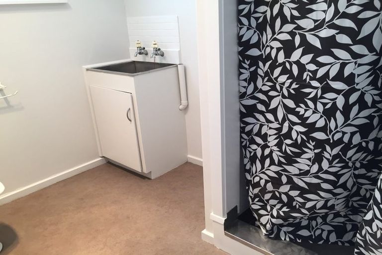 Photo of property in 2/61 Brockworth Place, Riccarton, Christchurch, 8011