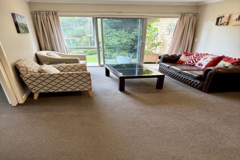 Photo of property in 46 Simpson Crescent, Raumati Beach, Paraparaumu, 5032