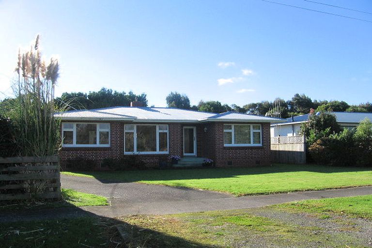 Photo of property in 71 Hewitts Road, Linton, Palmerston North, 4472
