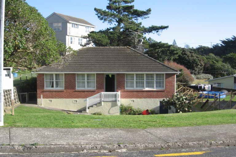 Photo of property in 23 Downes Street, Titahi Bay, Porirua, 5022