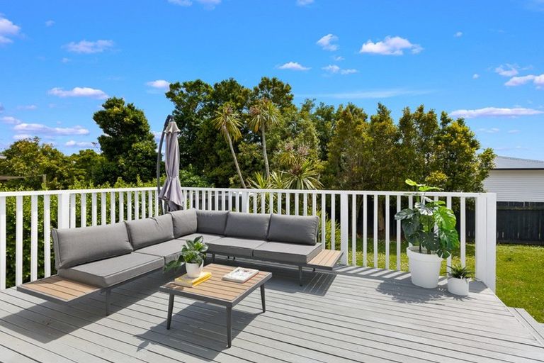 Photo of property in 1/55 Rosier Road, Glen Eden, Auckland, 0602