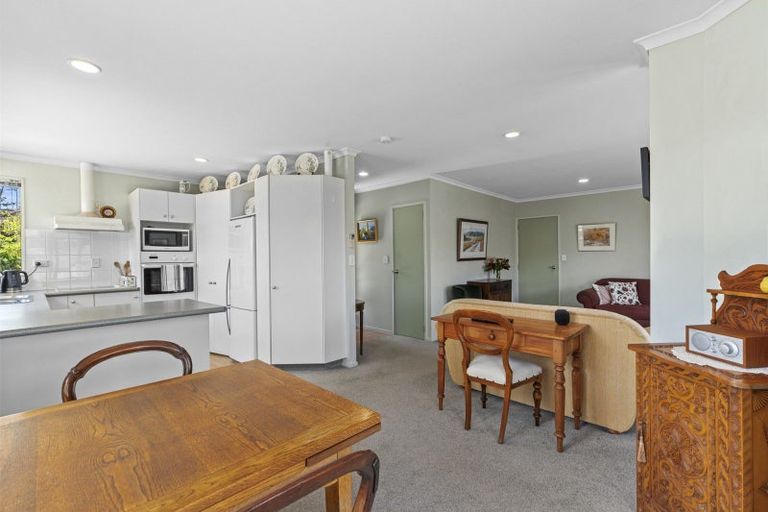 Photo of property in 7 Goodrich Close, Bethlehem, Tauranga, 3110