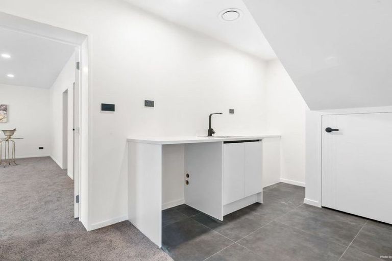 Photo of property in 185b Browns Bay Road, Browns Bay, Auckland, 0630