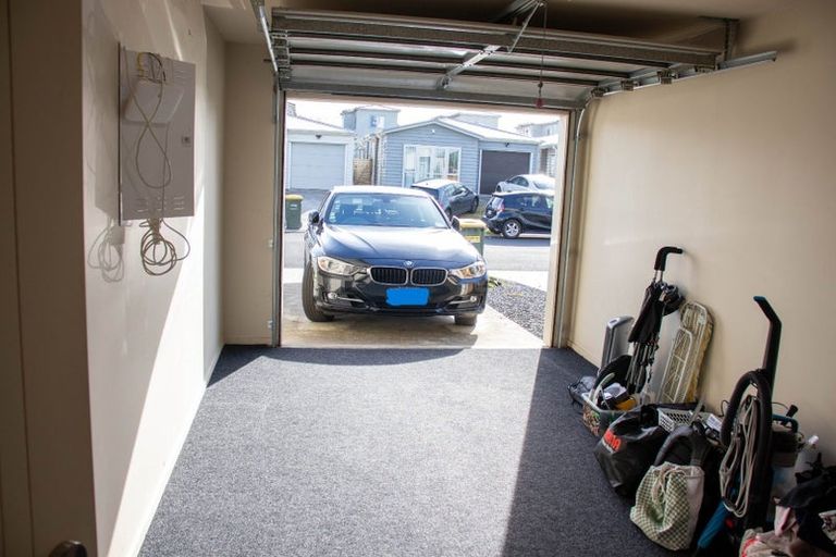 Photo of property in 10 Tribute Loop, Takanini, 2112