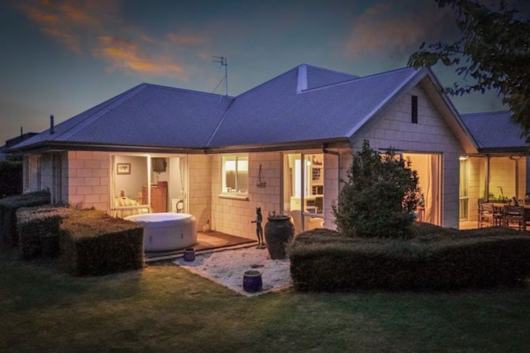 Photo of property in 786 Weedons Ross Road, West Melton, 7618