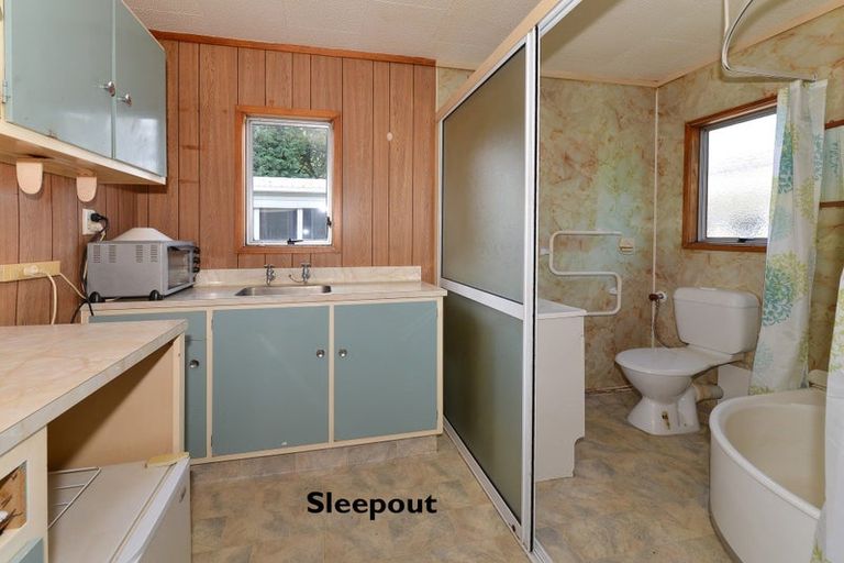 Photo of property in 3 Roger Street, Pukehangi, Rotorua, 3015