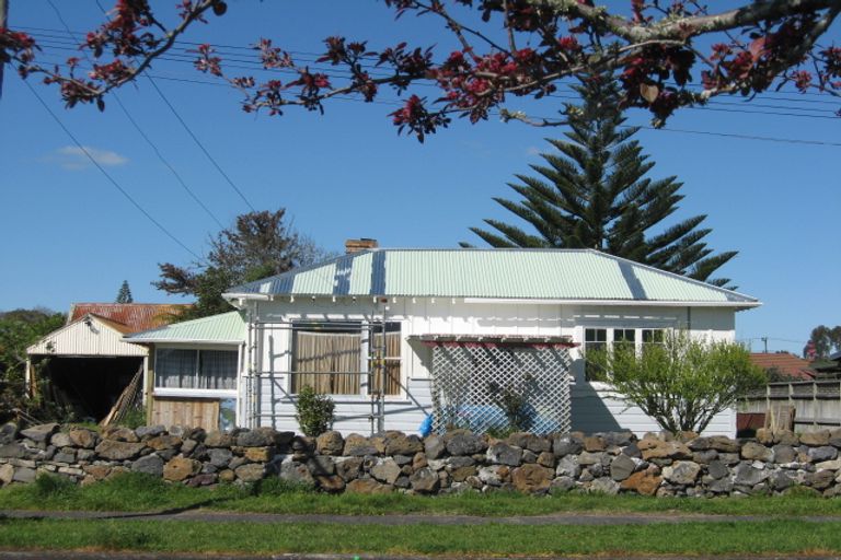 Photo of property in 196 Hakanoa Street, Huntly, 3700