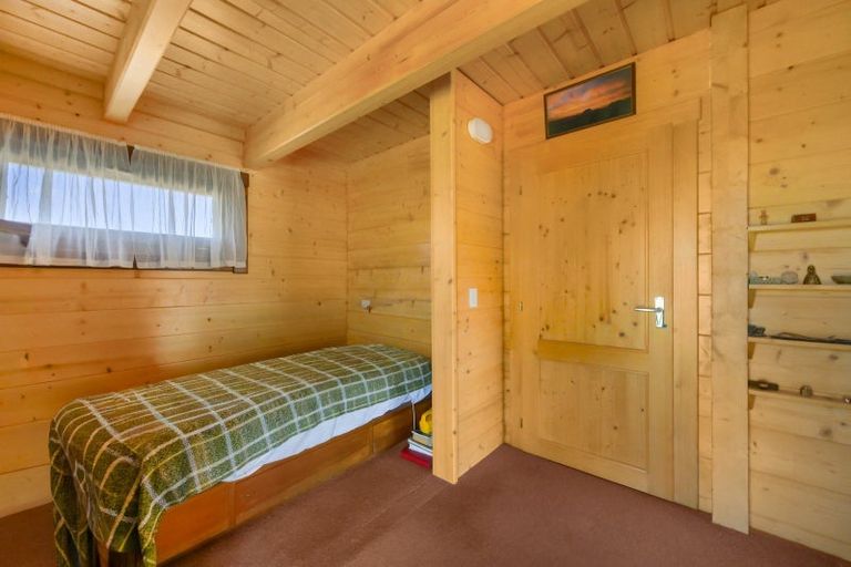 Photo of property in 38 Scrubby Gully Road, Waikerikeri, Alexandra, 9393