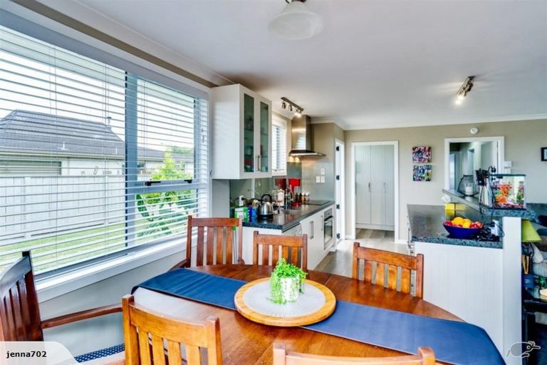 Photo of property in 1 Fife Crescent, Tamatea, Napier, 4112