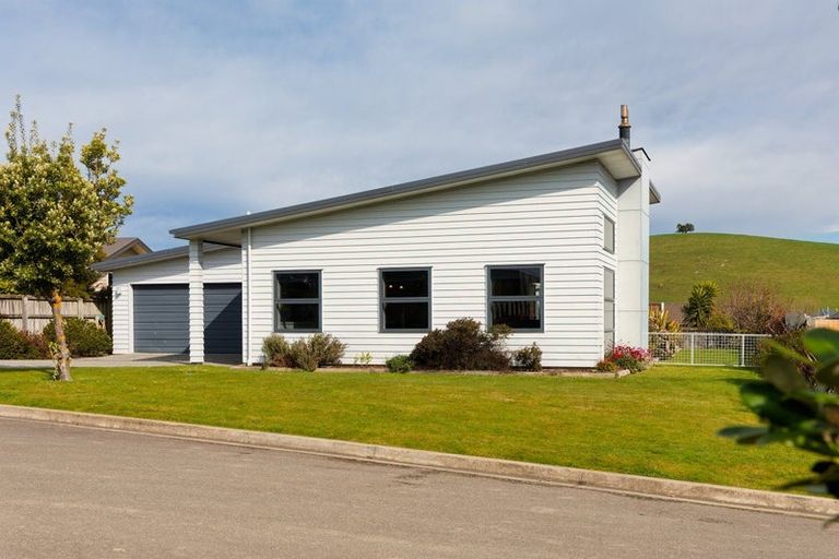 Photo of property in 43 Miromiro Drive, Kaikoura, 7300