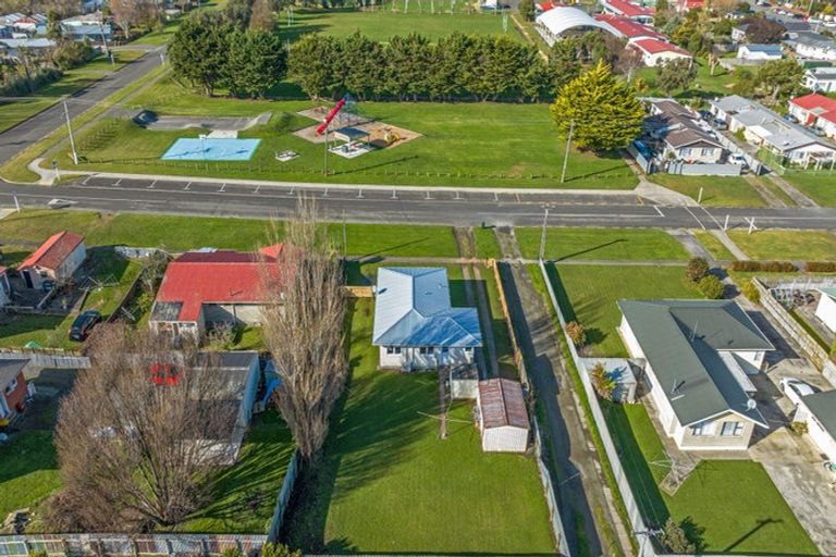 Photo of property in 43 Futter Street, Foxton, 4814