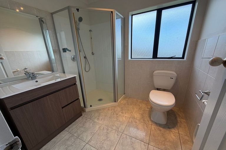 Photo of property in 12 Keri Vista Rise, Papakura, 2110